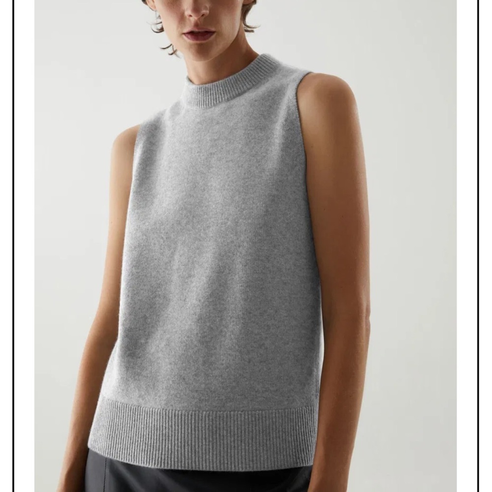 COS Cashmere Sleeveless Sweater